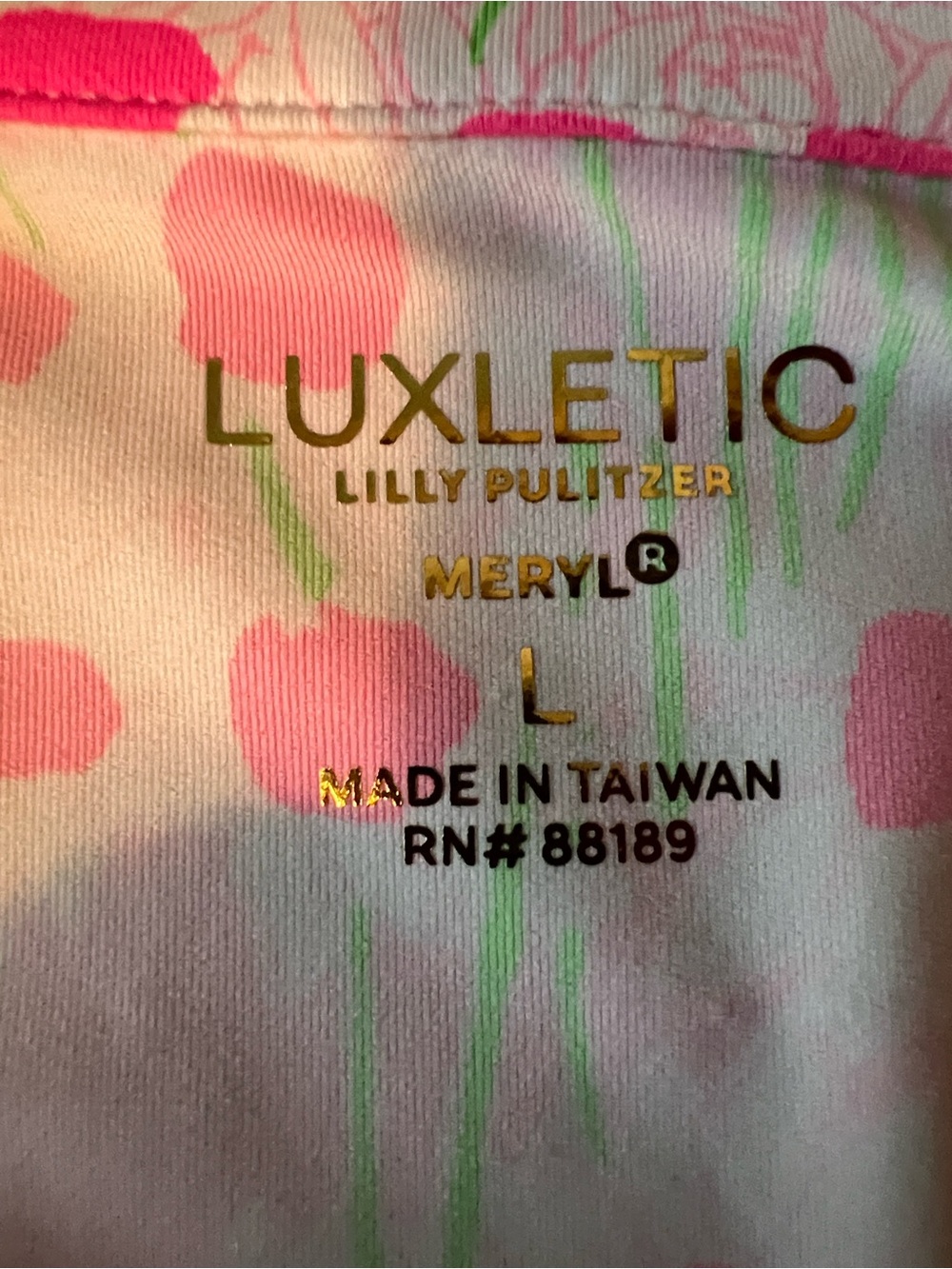 Lilly Pulitzer Luxletic Justine 1/2 Zip UPF 50 in conch shell pink sunny daisies - Picture 6 of 10